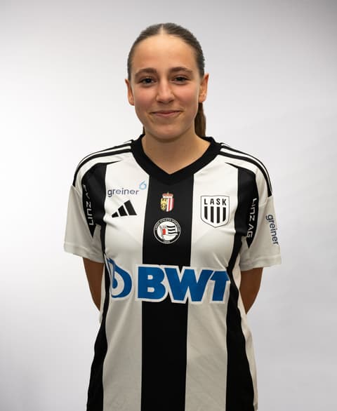 Emma Schmierer