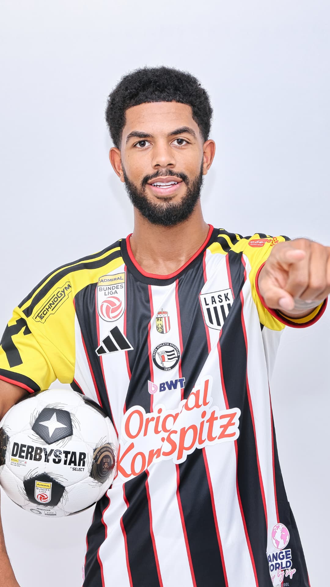 New face! Welcome, Miguel!
