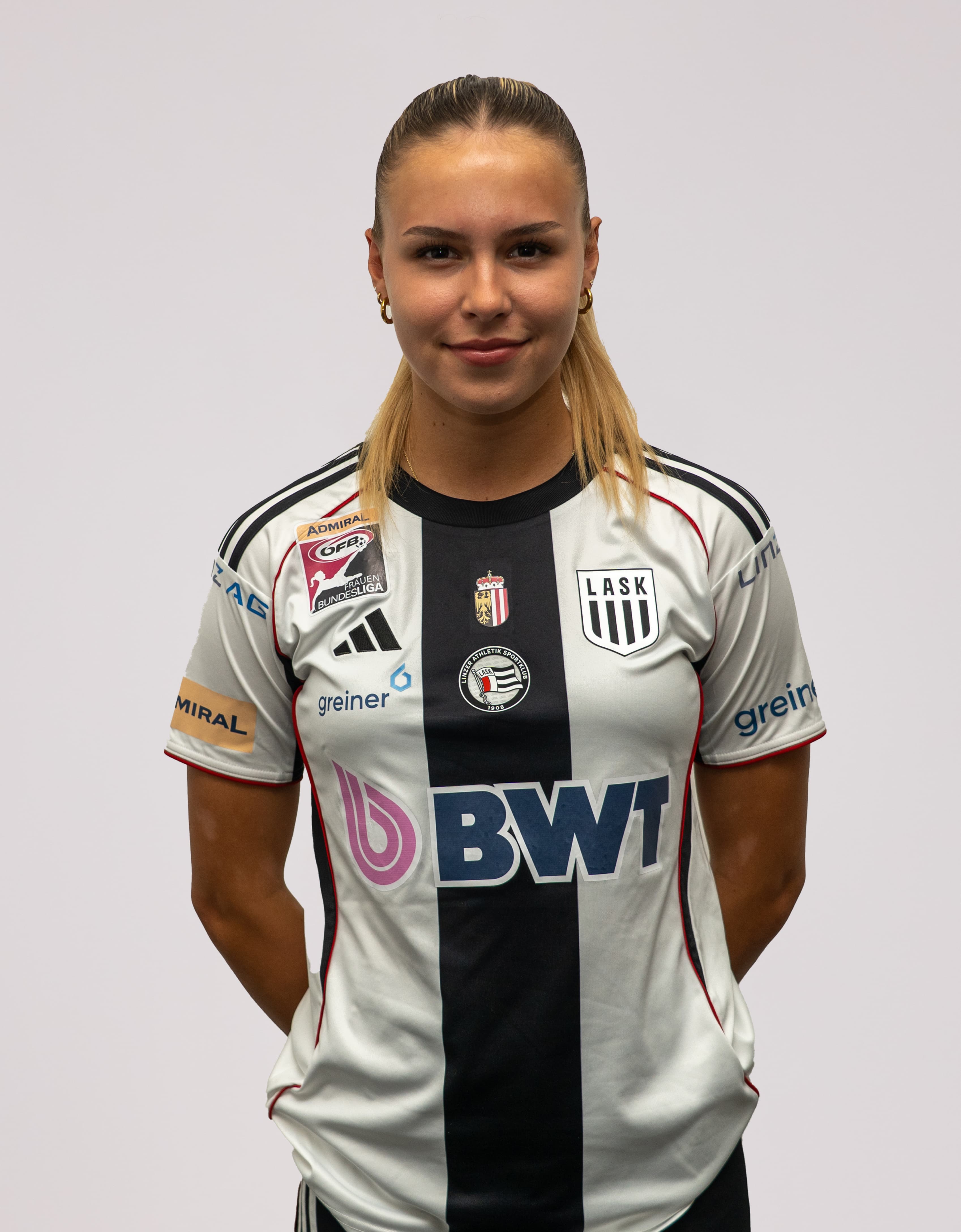 Natalie Ticha