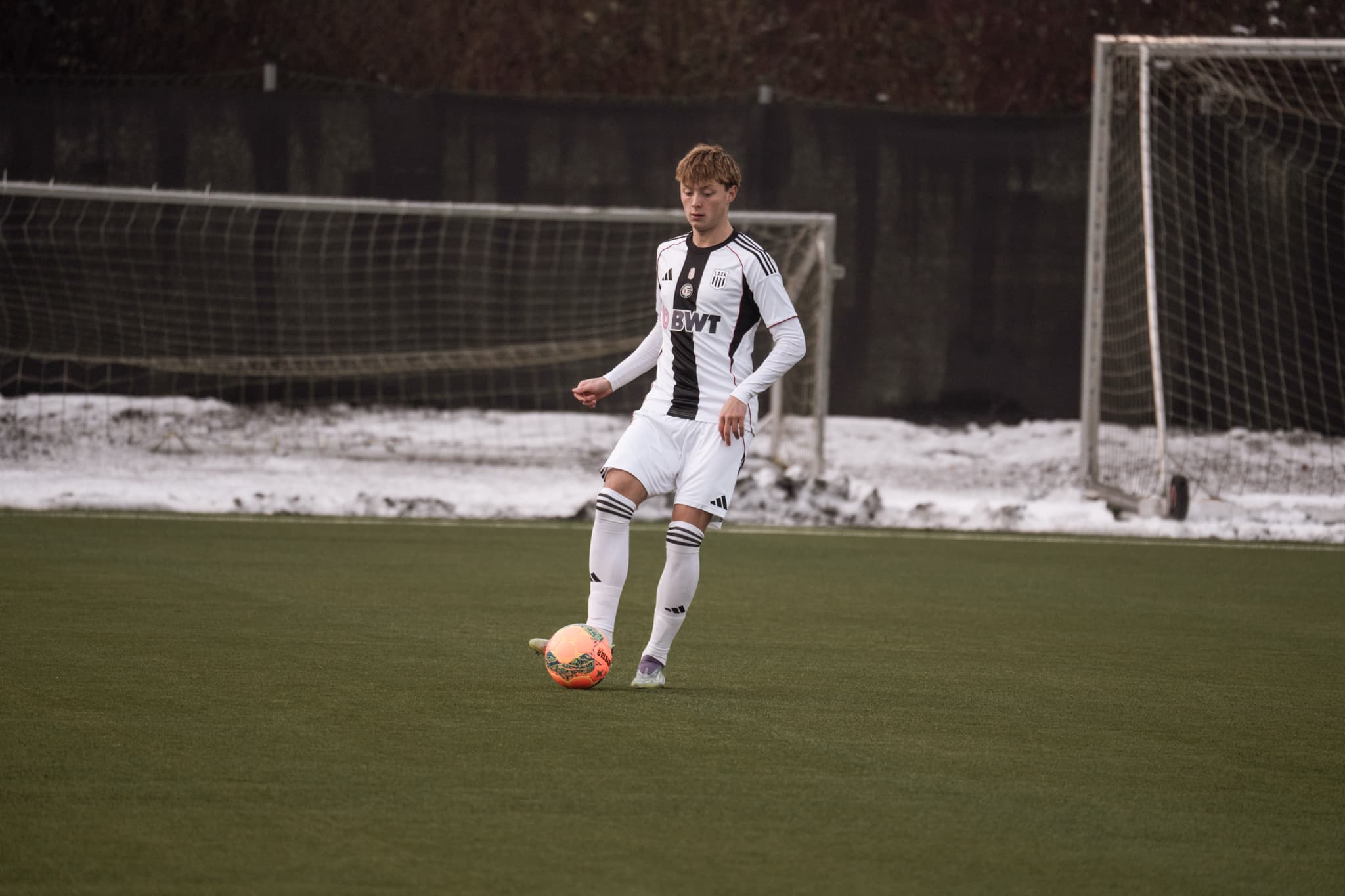 Header NB Derby 9