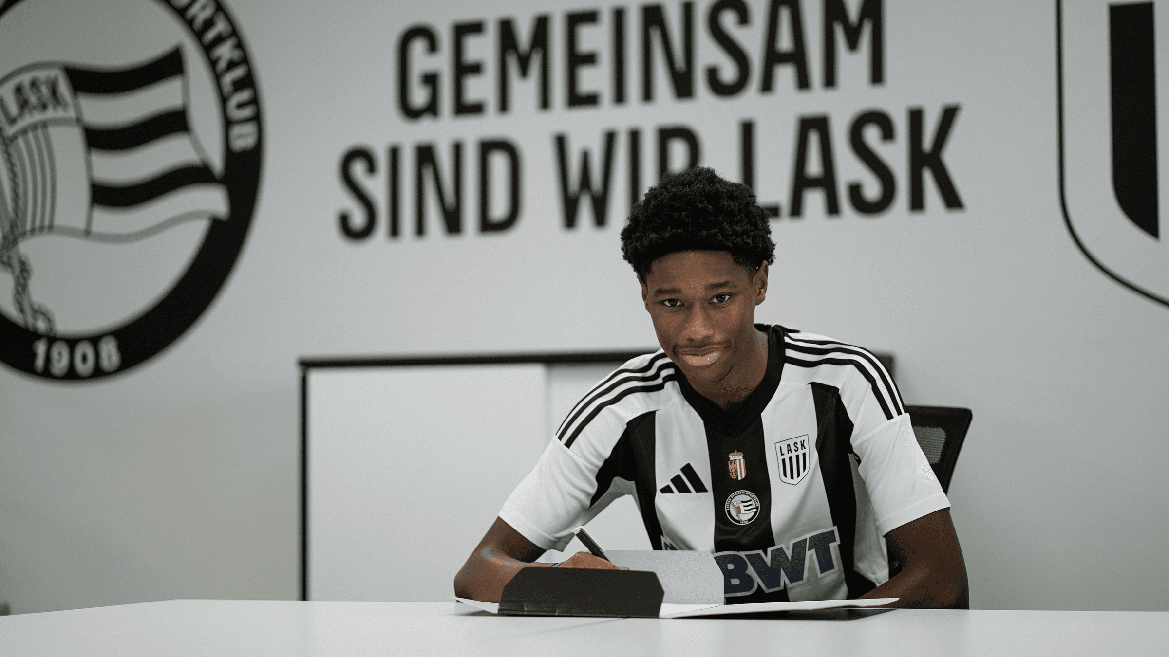 Nael Kane HP Header
