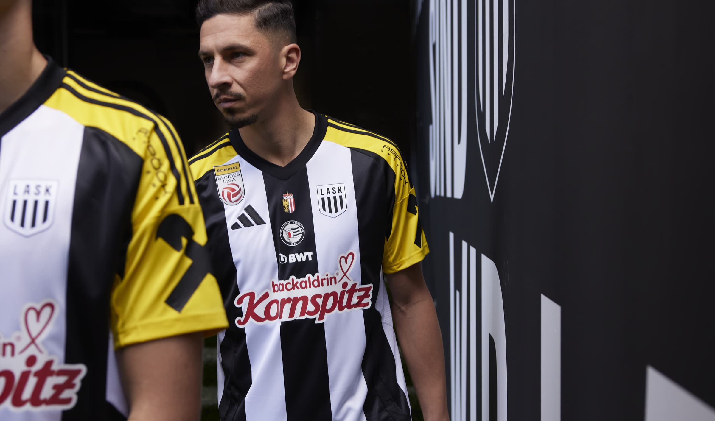 Trikot Home Robert Zulj CLASK