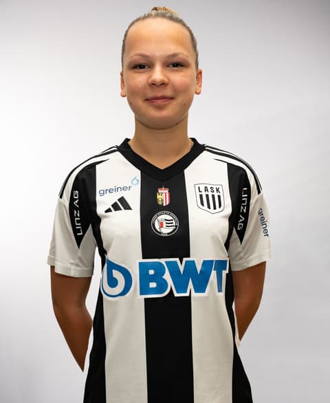 Leonie Schmalzer