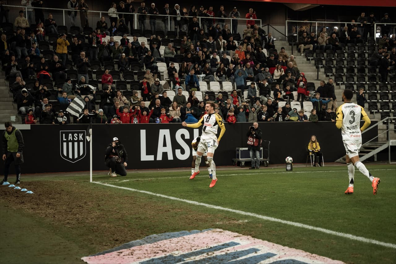 Processed 0 A0695 BB 7510 4 A84 B61 A 50 FB751339 DA